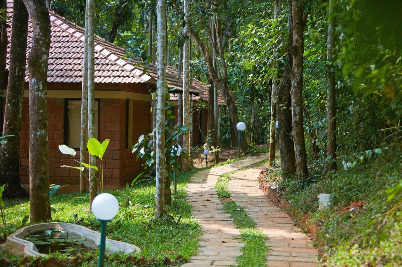 Raindrops Resorts Wayanad Sultan Bathery Luaran gambar